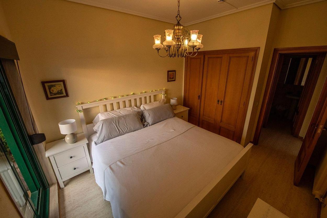 Playa De Samil Apartment